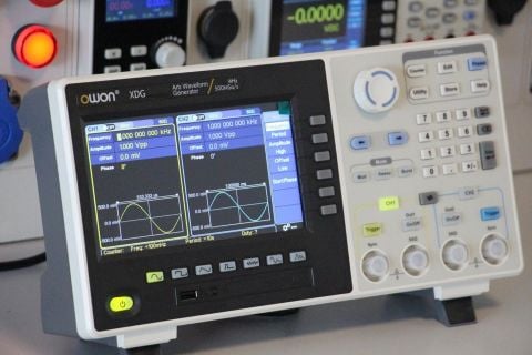 100 MHz 2 Kanal Fonksiyon Jeneratörü – XDG2100