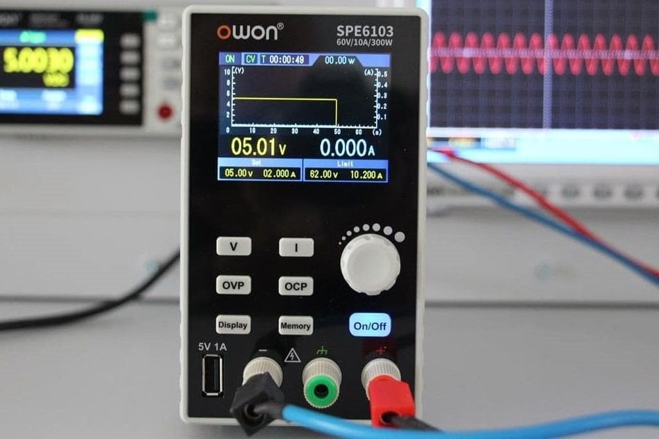 60V / 10A / 300W DC Güç Kaynağı – SPE6103