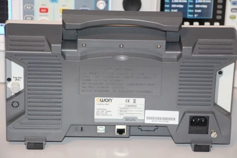 Osiloskop 100MHz – OWON XDS3102 – 2 Kanal – 8''