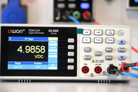 Owon XDM1241 Bataryalı Masa tipi Multimetre 4 1/2 dijit