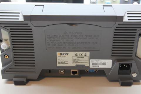 Owon XDS3202 Osiloskop 200MHZ 2 Kanal 8'' DokEkr-2Gs/s Standart Paket