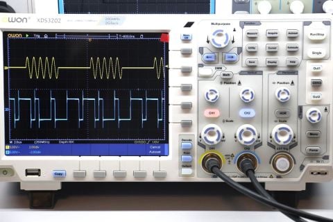 200 MHz 2 Kanal Osiloskop – XDS3202F