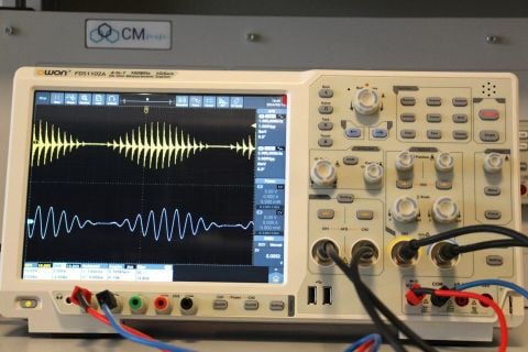 Owon FDS1102A Android Osiloskop – 100 MHz – 2 Kanal – 10.4” Dokunmatik – 4-in-1 Test İstasyonu