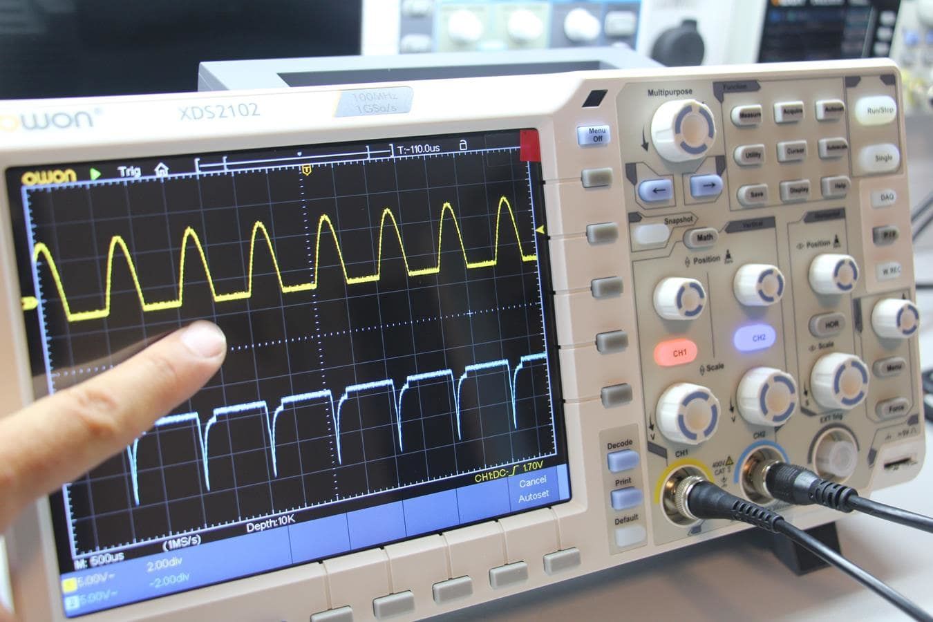 100 MHz 2 Kanal Osiloskop – XDS2102