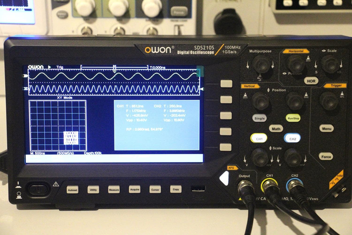 100 MHz 2 Kanal Osiloskop + Fonksiyon Jeneratörü – SDS210S