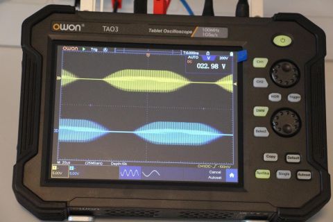 120 MHz Osiloskop + Multimetre – Tablet – TAO3122