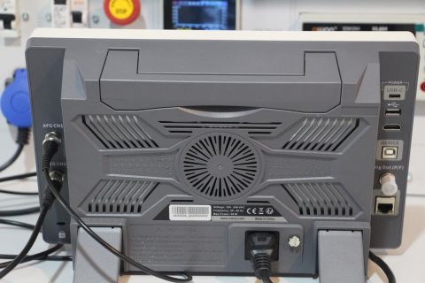 Owon ADS3204 Osiloskop – 200 MHz – 4 Kanal – 10.1” Dokunmatik