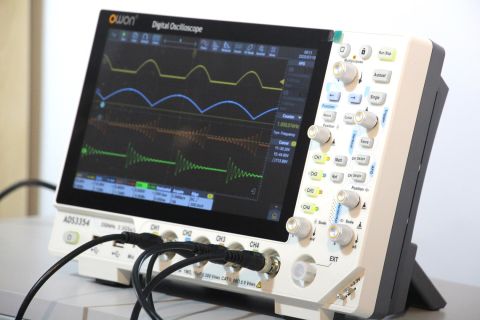 Osiloskop 350MHz – OWON ADS3354 – 4 Kanal – 10.1''