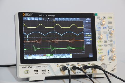 Owon ADS3354 Osiloskop – 350 MHz – 4 Kanal – 10.1” Dokunmatik