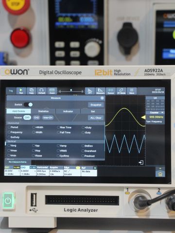 250 MHz 2 Kanal 12 Bit Osiloskop + Lojik Analizör – ADS922A