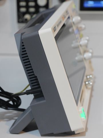 250 MHz 2 Kanal 12 Bit Osiloskop + Lojik Analizör – ADS922A