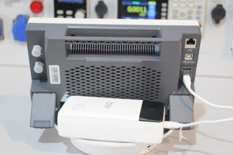 Owon ADS914A Osiloskop – 125 MHz – 4 Kanal – 7” Dokunmatik – 12-Bit – Lojik Analizör Destekli