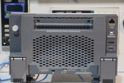 Owon ADS802A Osiloskop-70MHz-2Ch-7''DokEkr-12Bit