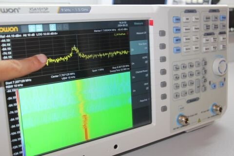 Spektrum Analizör – OWON XSA1032P-TG – 3.2GHz – Tracking Generator