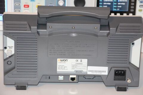 Osiloskop 100MHz – OWON XDS3102A – 2 Kanal – 12Bit - 8''